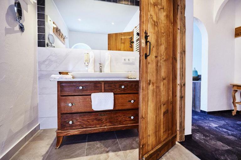 Hotel Garni Eder 格门德蒂格斯 外观 照片